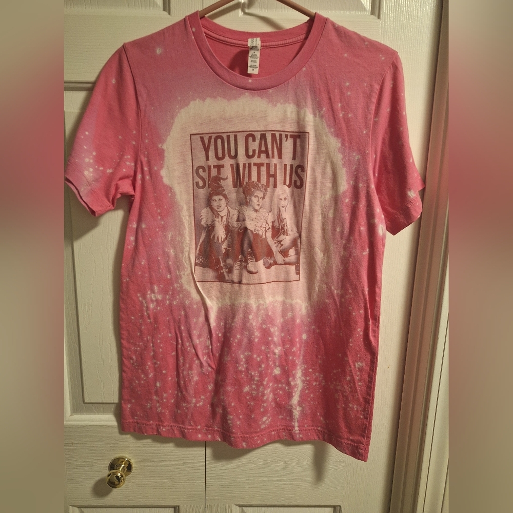 CANVAS Hocus pocus Tee shirt medium